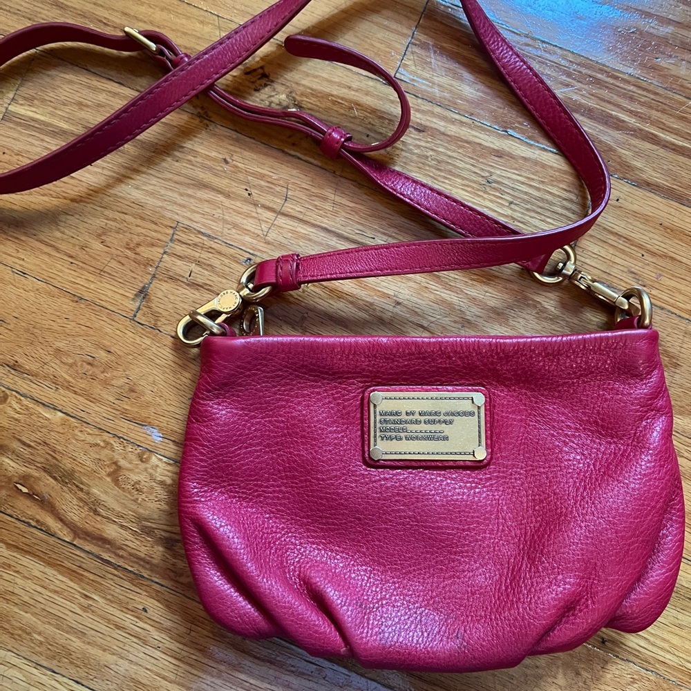 Small red leather Marc Jacobs crossbody bag